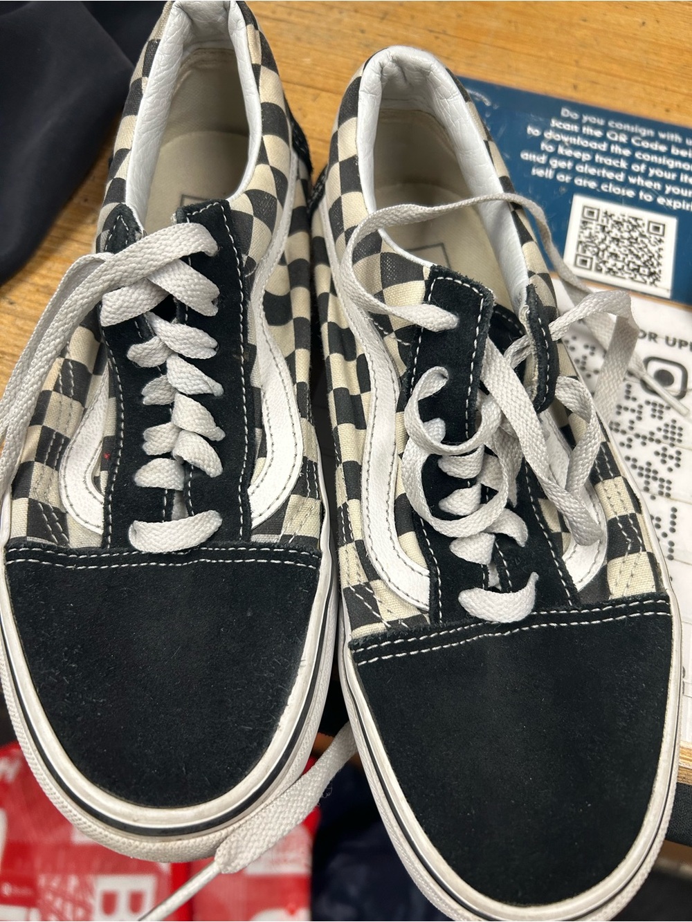 Vans Kids Checkerboard Black & White Old Skool Sneakers us men 5.0 women 6.5
